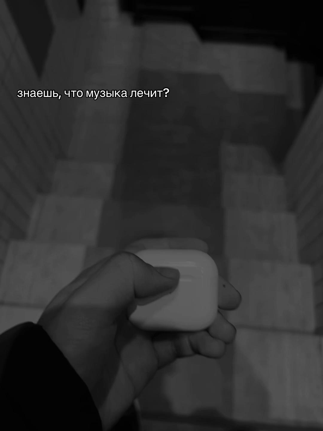 @037
