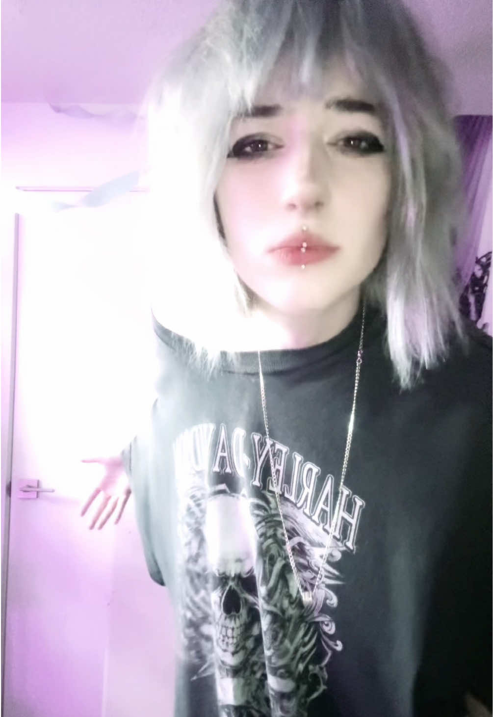 @ᶻ 𝘇 𐰁