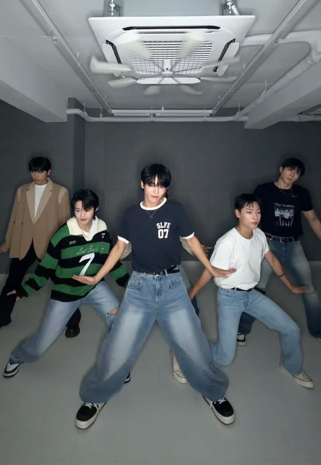 @온앤오프(ONF)