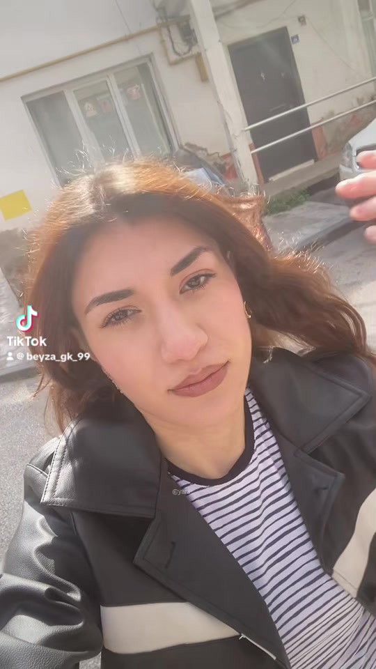 @Beyzoş