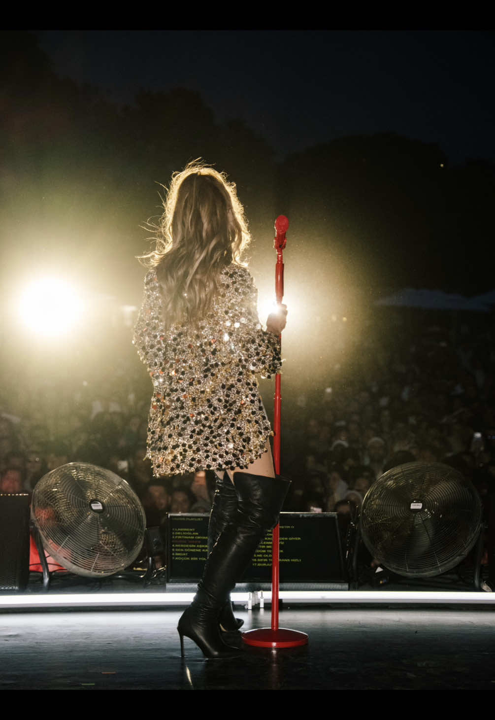 @Hadise