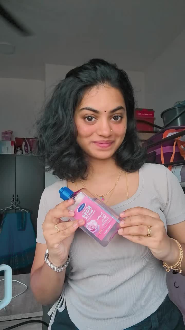 @Darishini