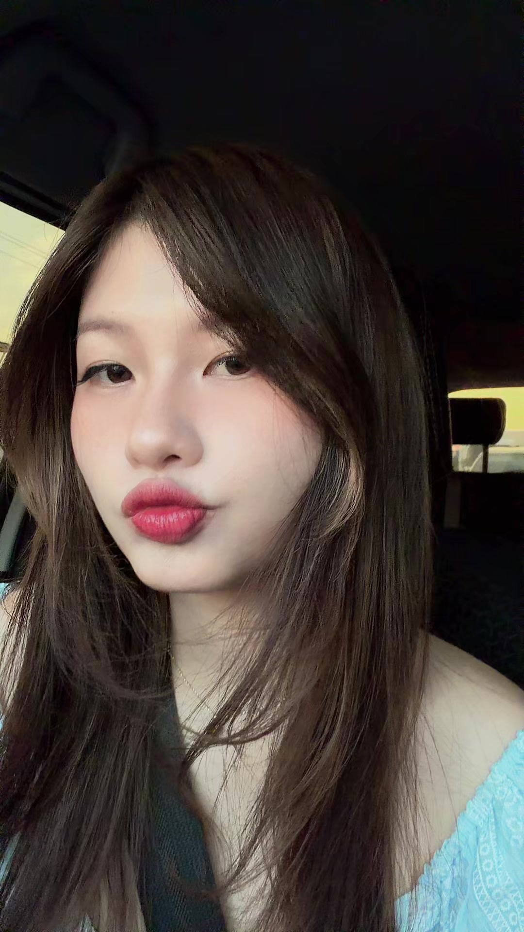 @Monika-ម៉ូនីកា