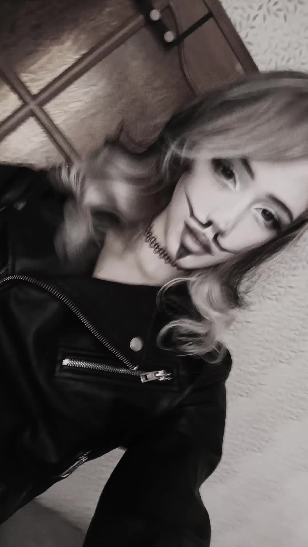 @✧・゚: *✧・゚:*
