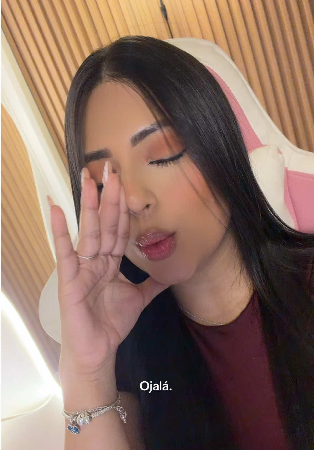 @Ana🦋
