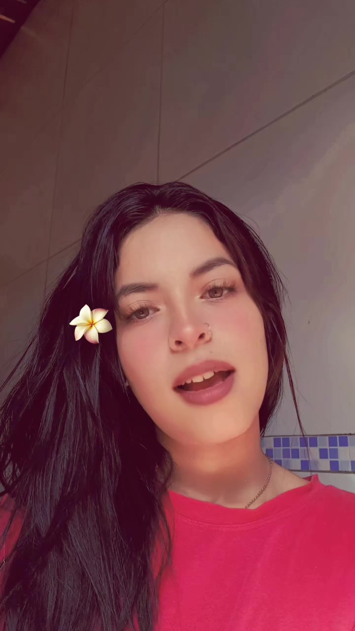 @Let&iacute;cia Mirelly 🏳️&zwj;🌈