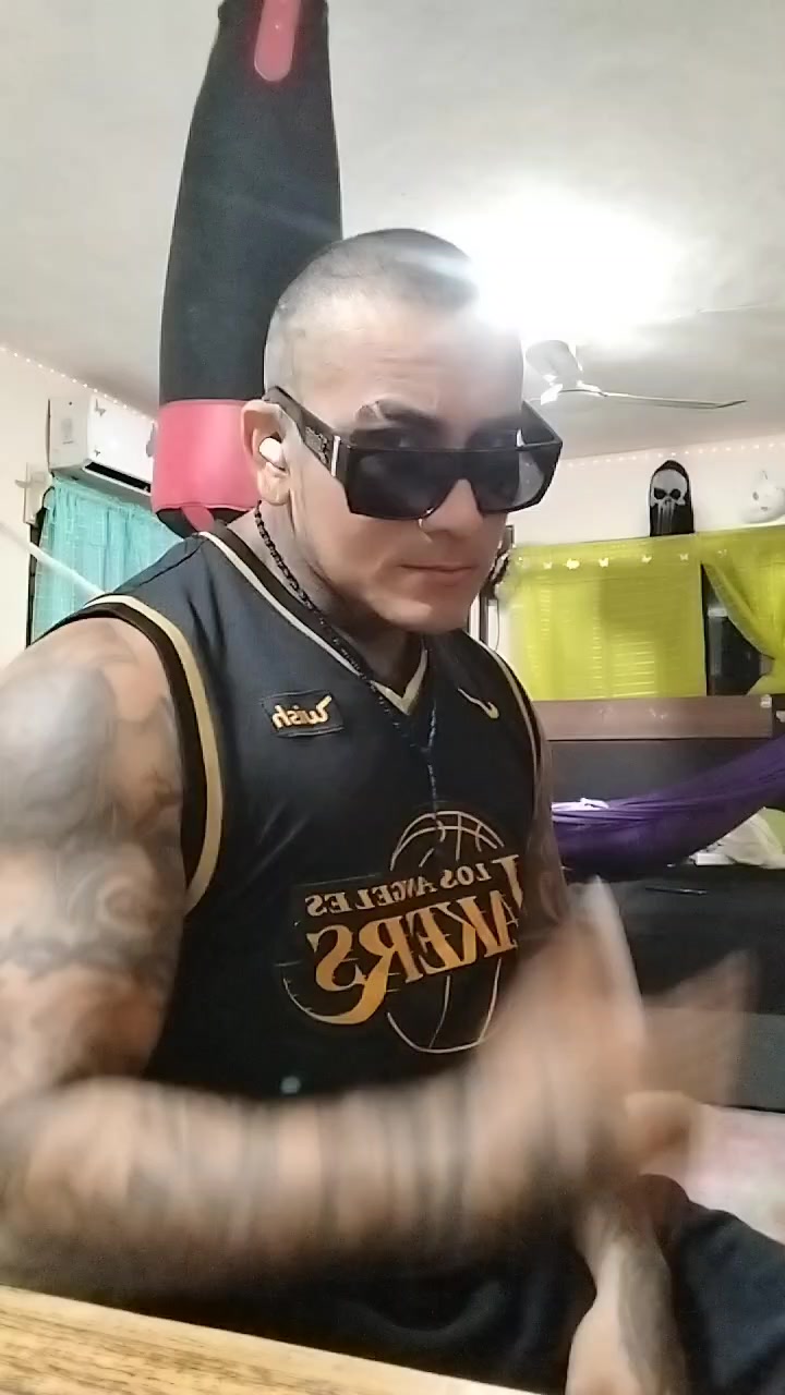 @choloman