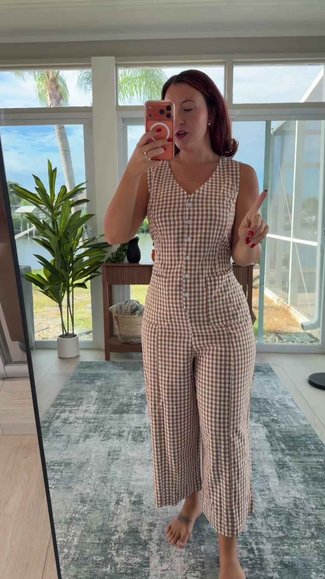 @momwithaplot