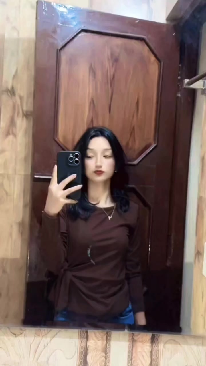 @🥂