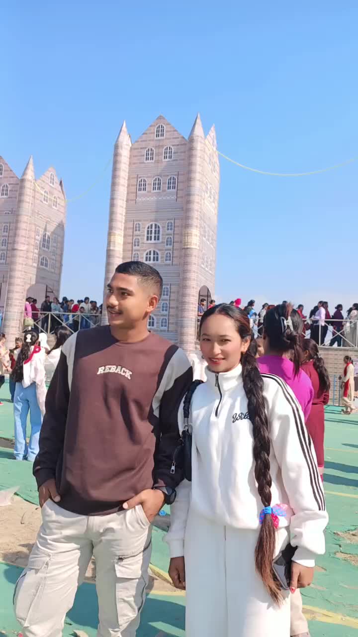 @S_A_R_O_J🇳🇵🏐🇧🇭