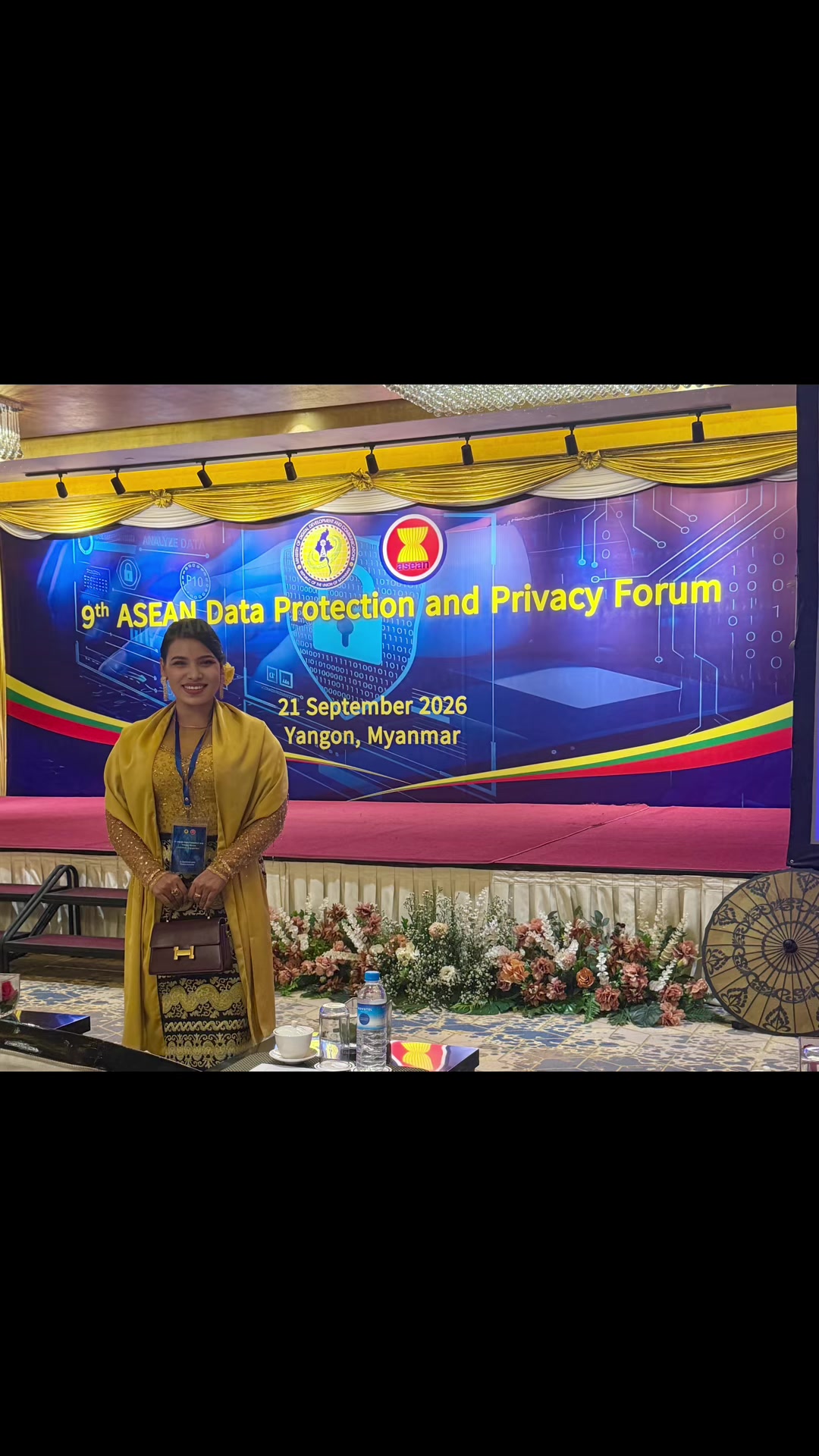 @CEO Cham (ချမ်းBrand)
