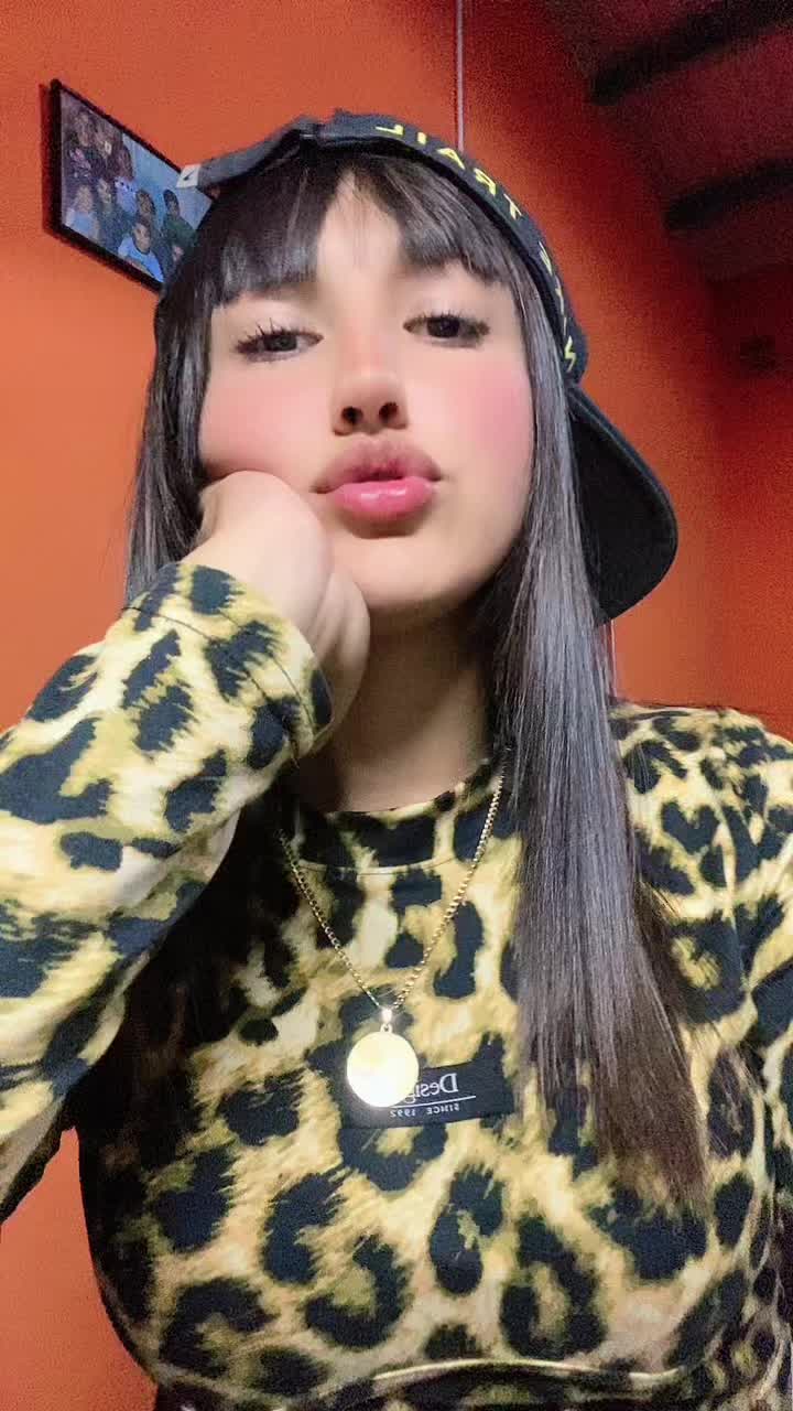@️