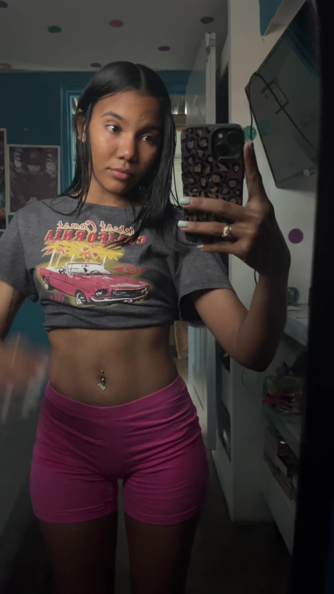 @️