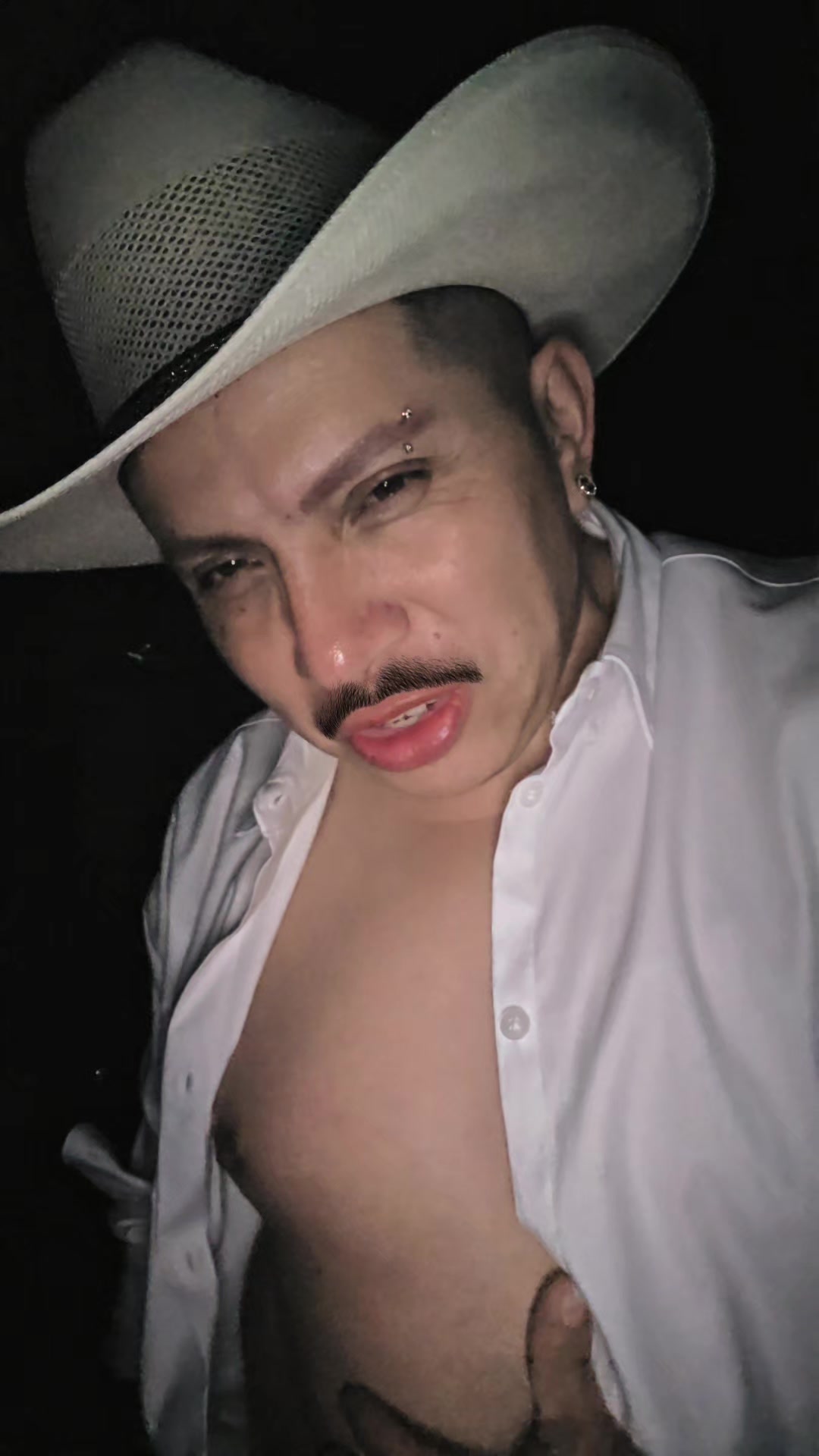 @Gerardo Pastor
