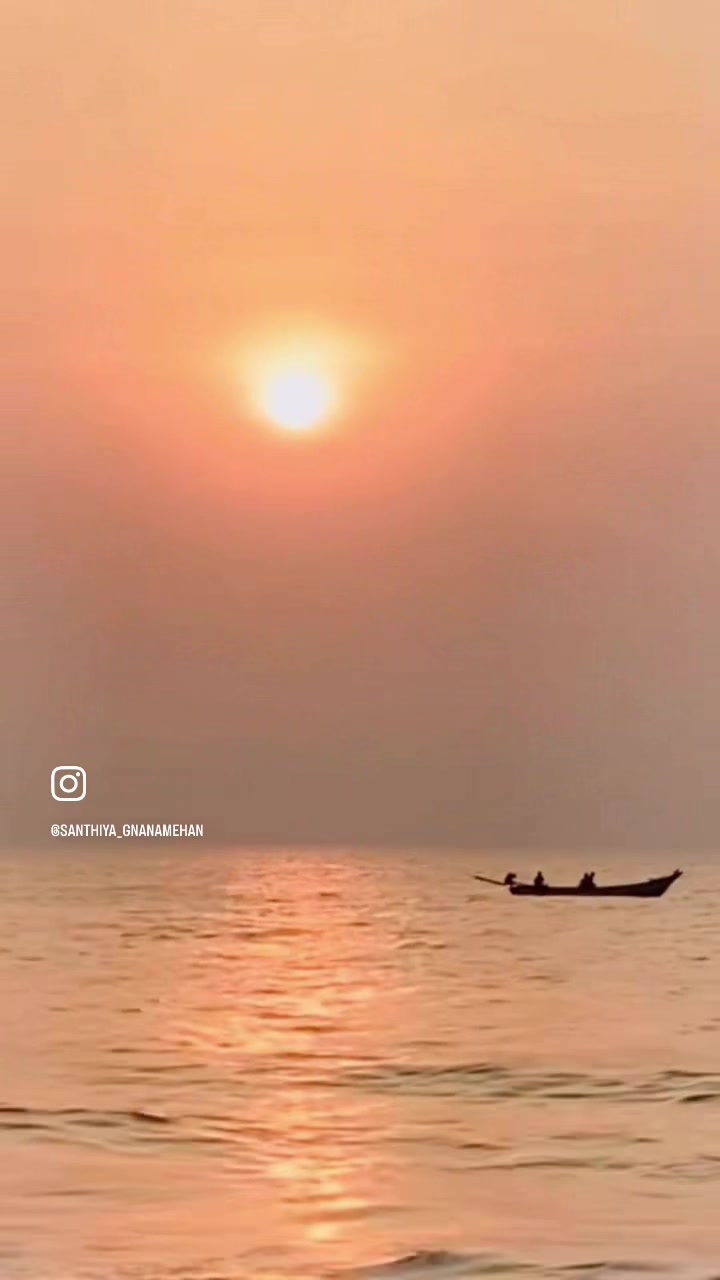 @Santhiya 🤍