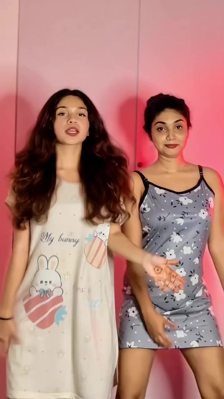 @Neeruttyy_Chinuttyy