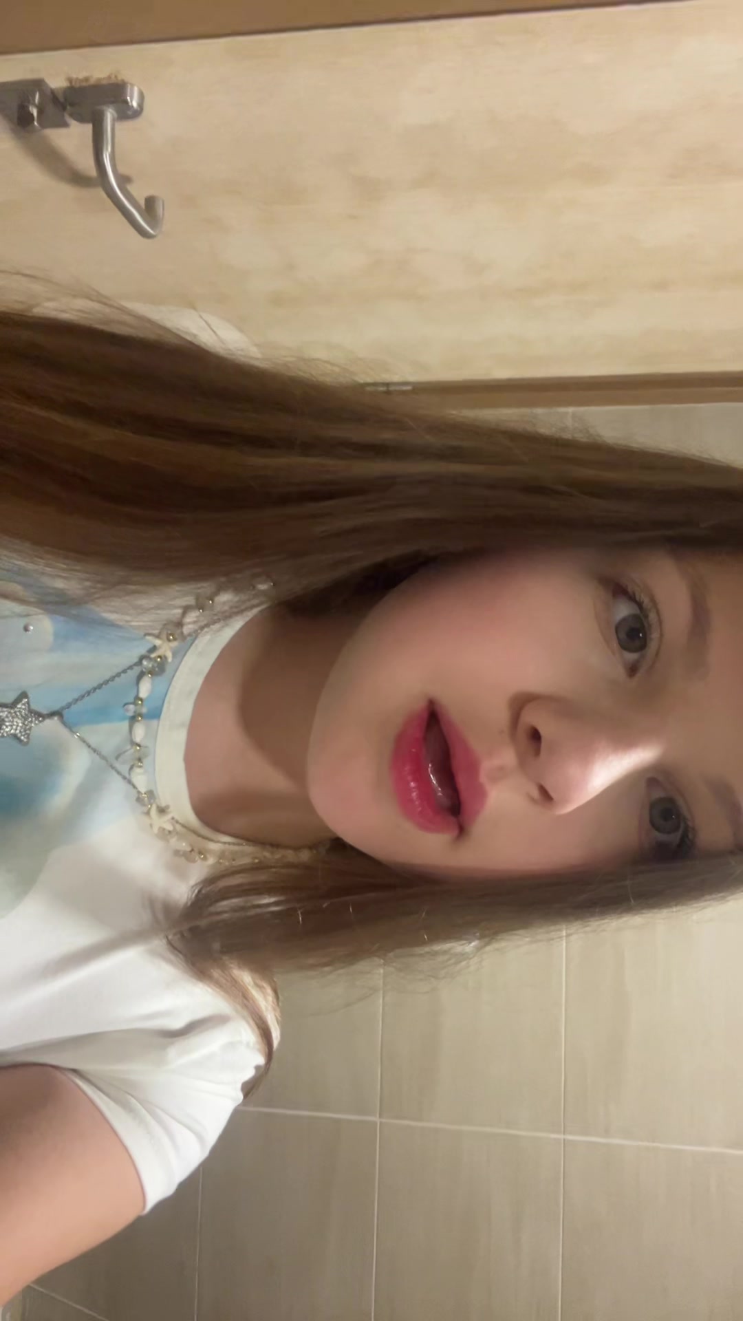 @𝑚𝑒𝑙𝑖𝑠𝑎𝑎