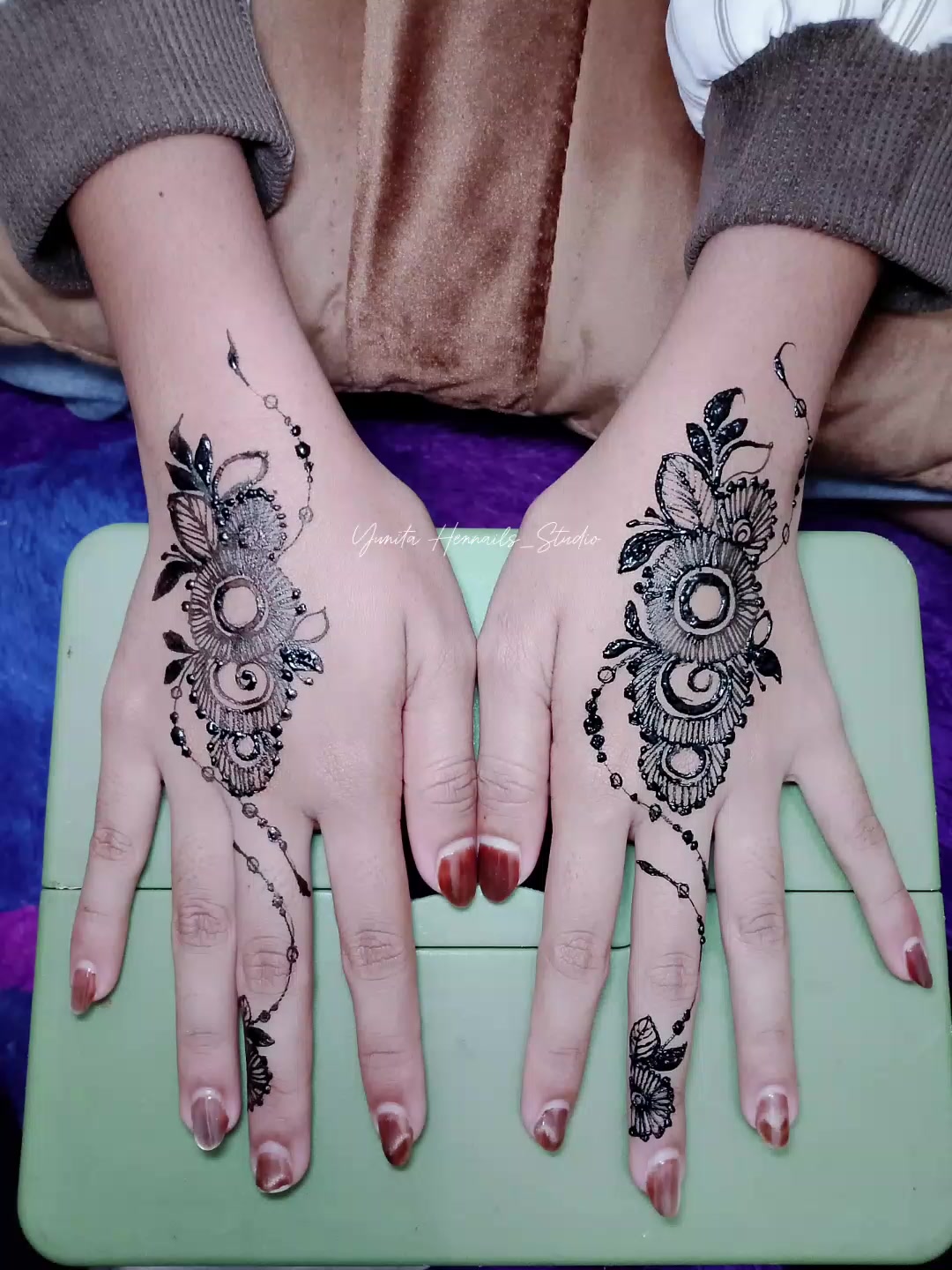 @yunita hennaart
