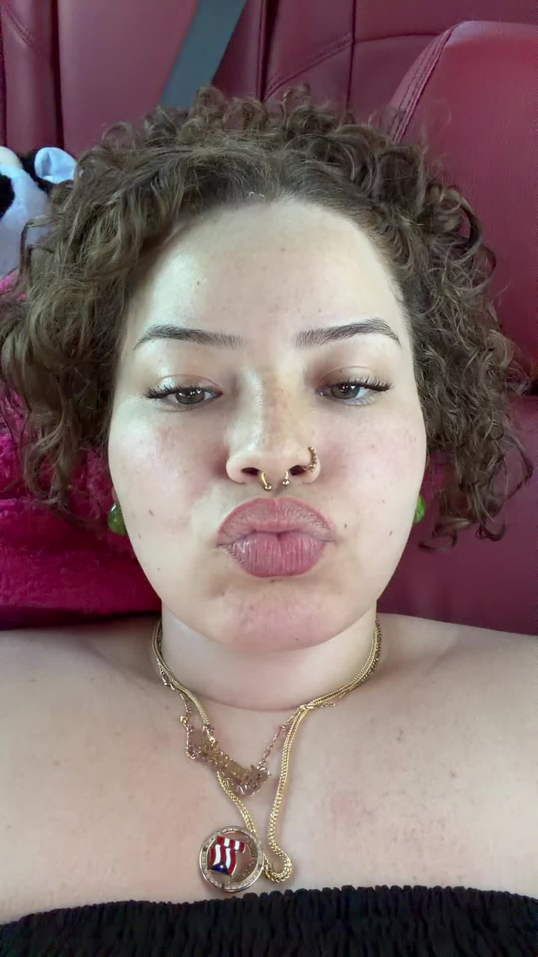 @Theylovefranny