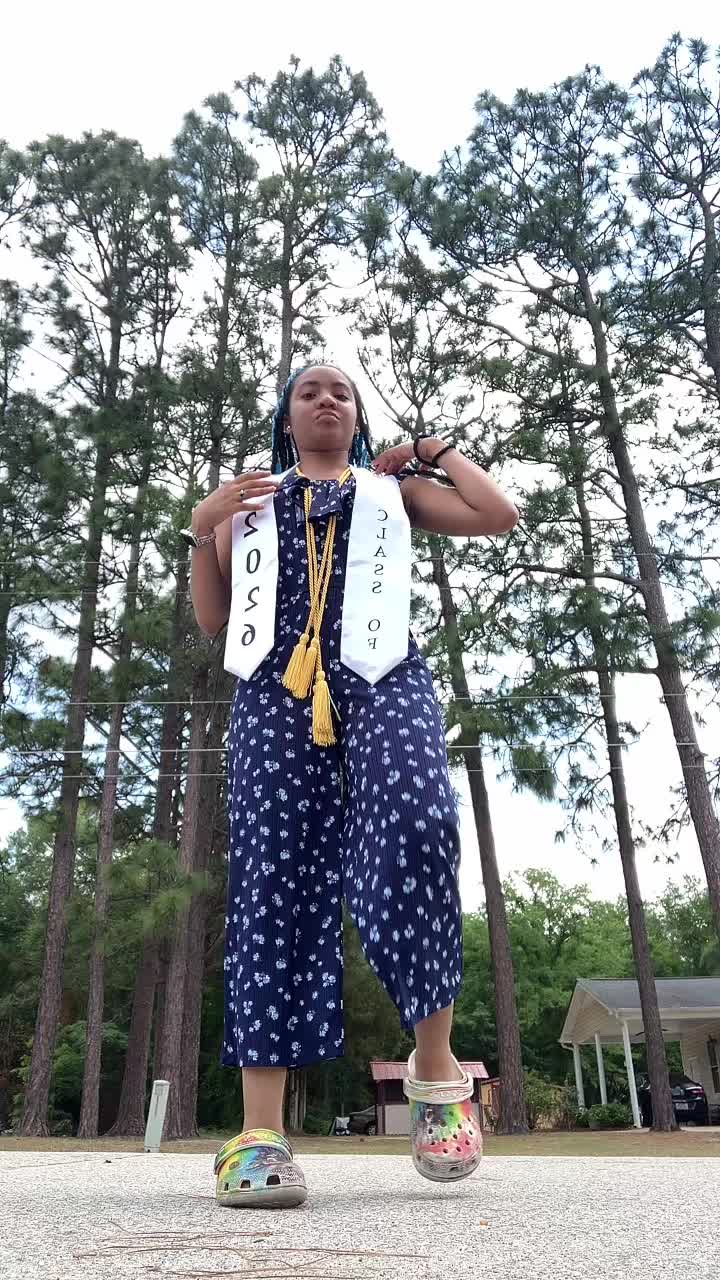 @missfabulousze