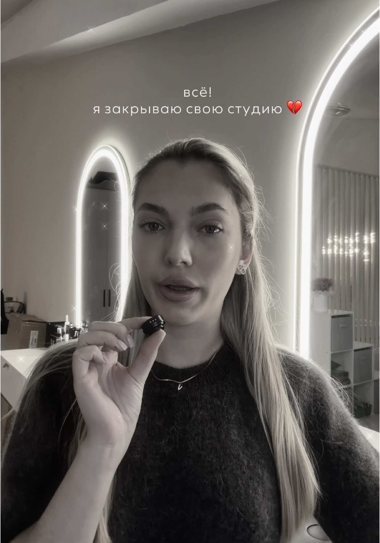 @Vikisaay