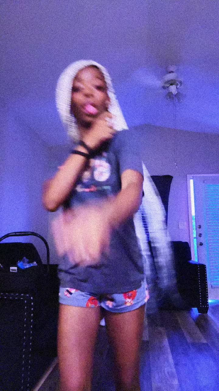 @Niyah Simone