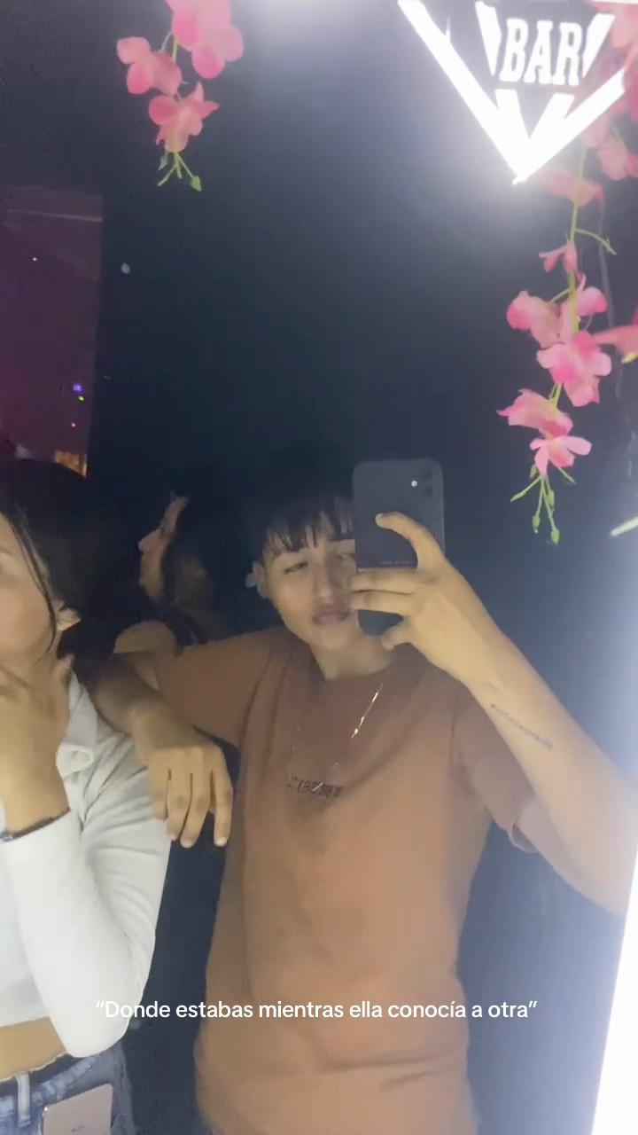 @Lorena๐ณ๏ธ๐