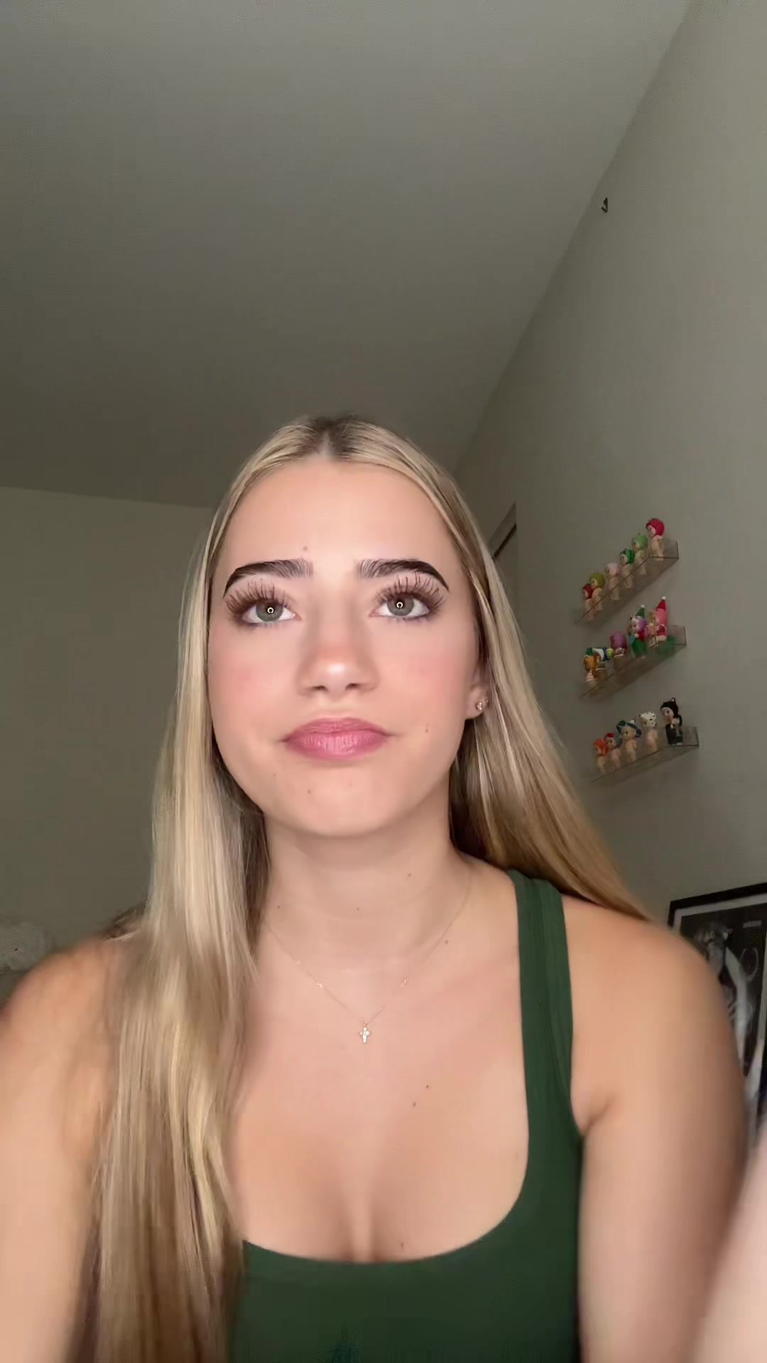 @vickyoffishal