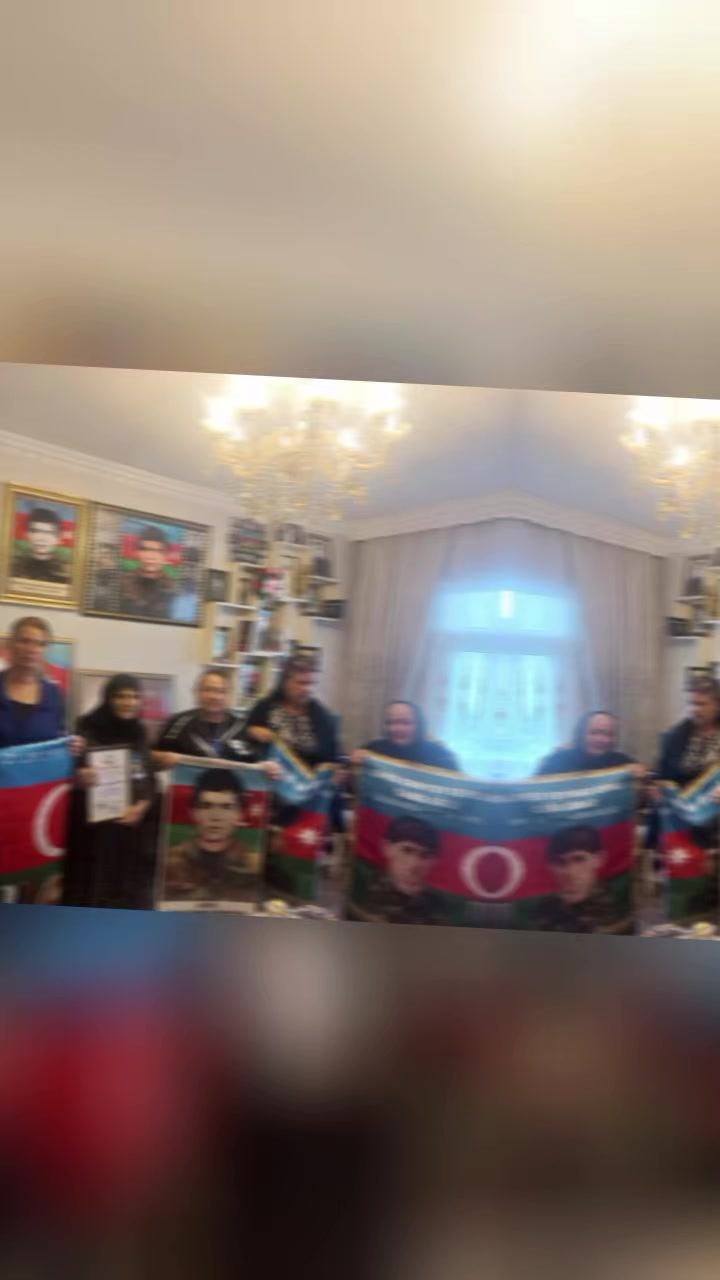 @Sevinc Azadlı