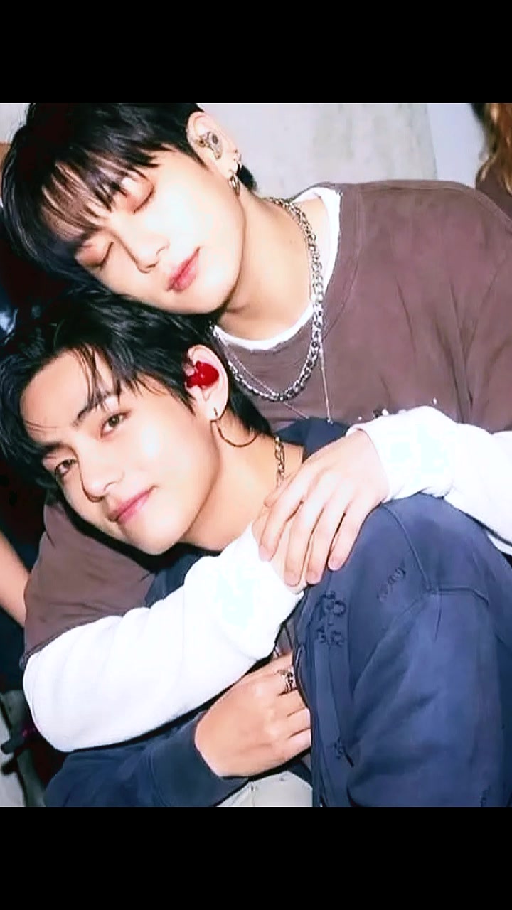 @kooktae is real🐰🐻💜💚
