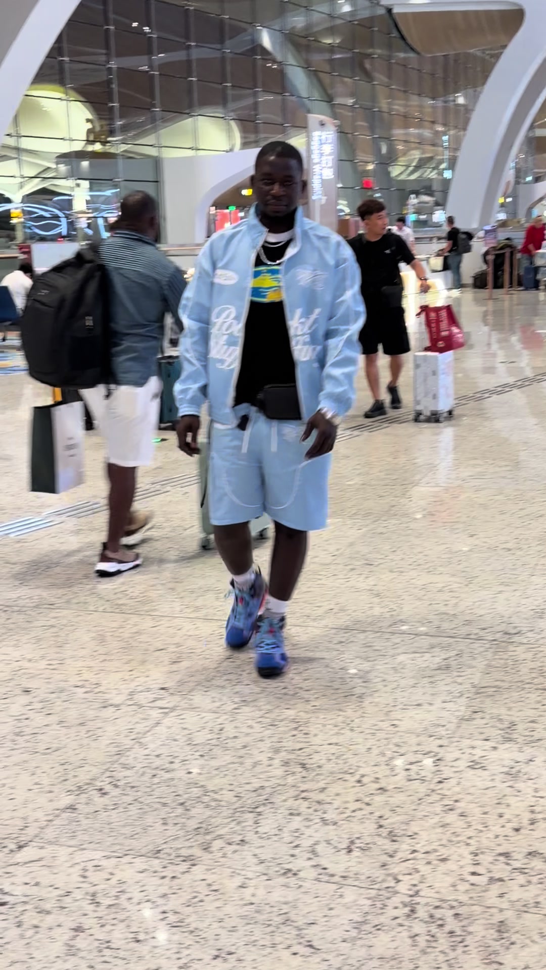 @Benz VIP Fashion Store🇬🇲🇺🇸