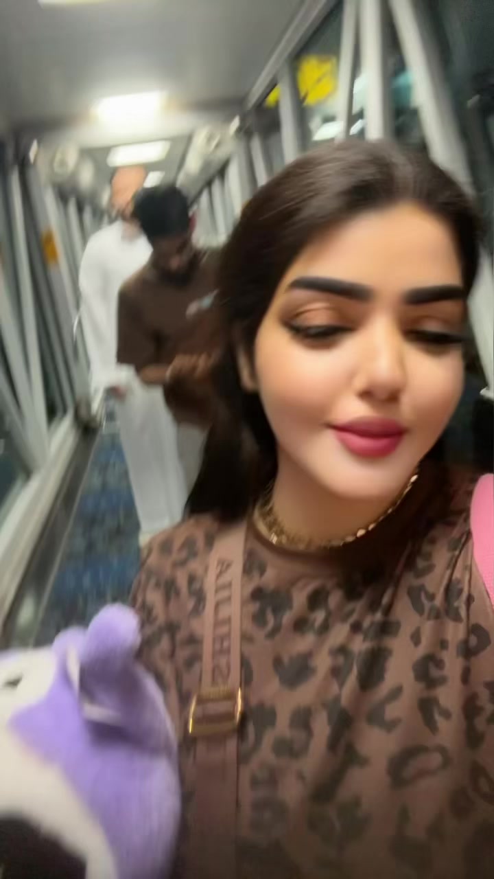 @👑sahoura👑