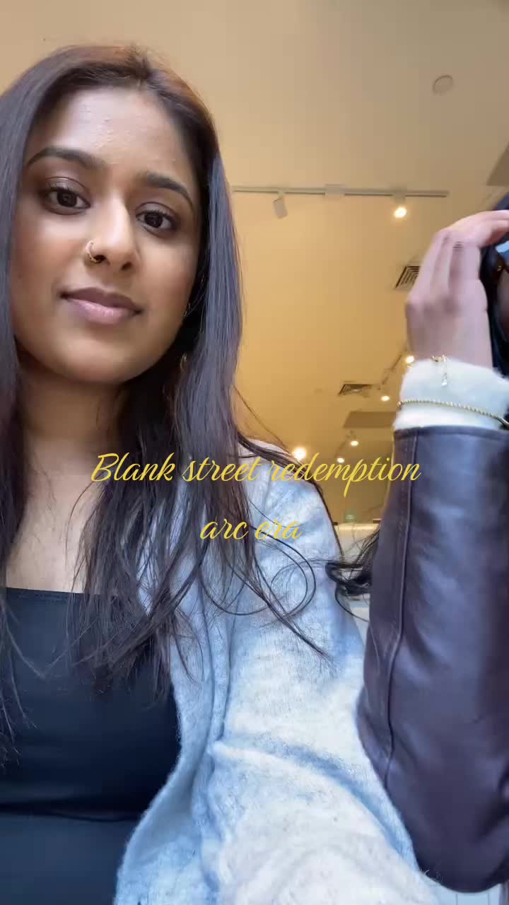 @⋆ ★ meena★ ⋆