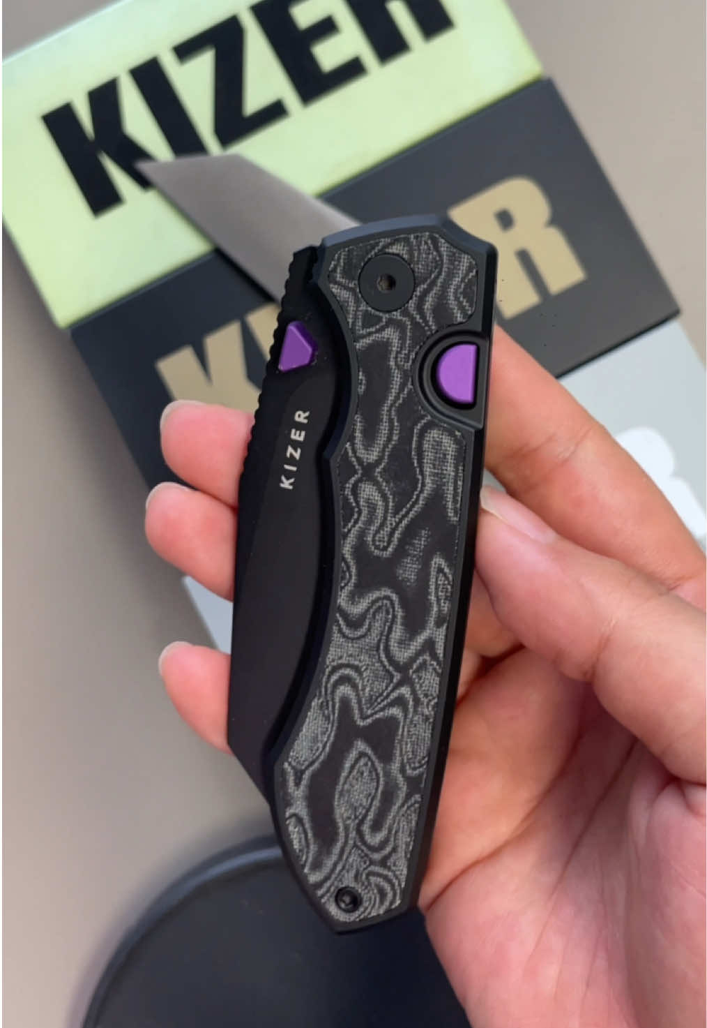 @KIZER EDC