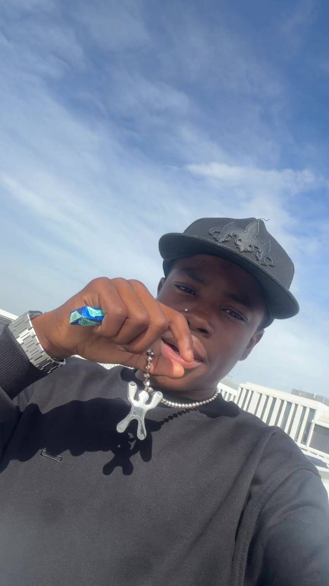 @LIⓂ️O WEST💫🦅
