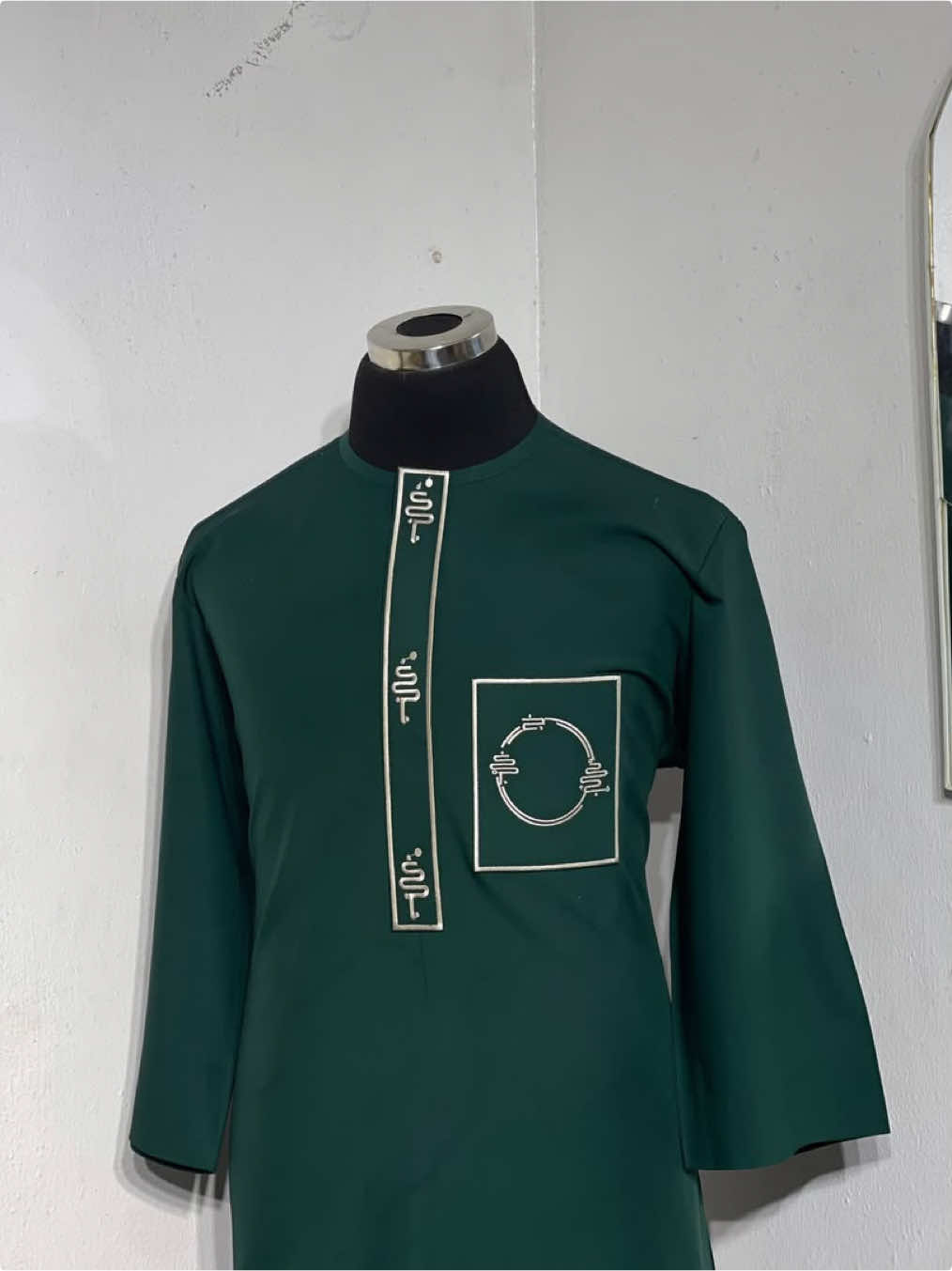 @Blackdivinemagic(the tailor)PH