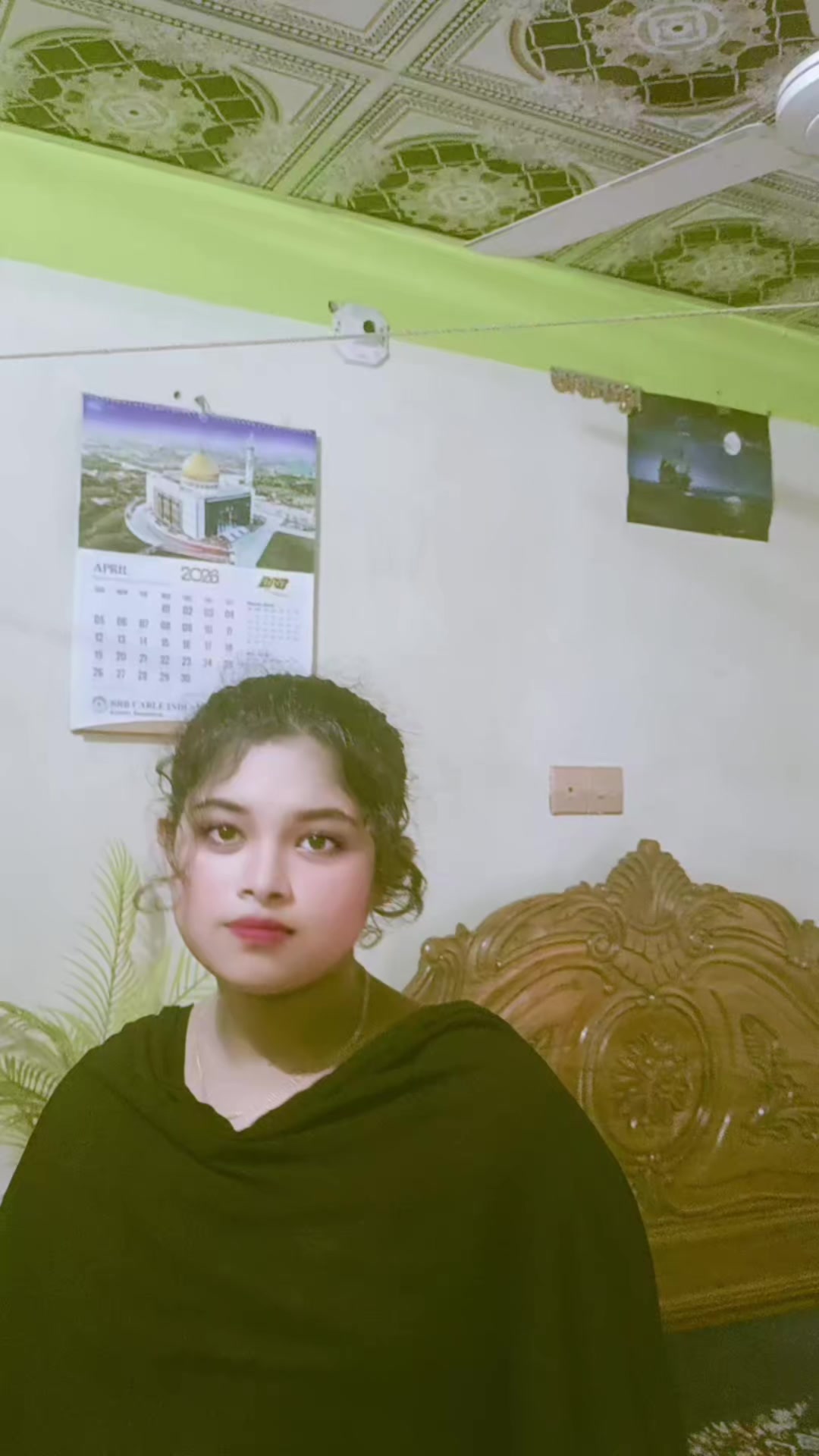 @🦄AROHI TABASSUM🦄