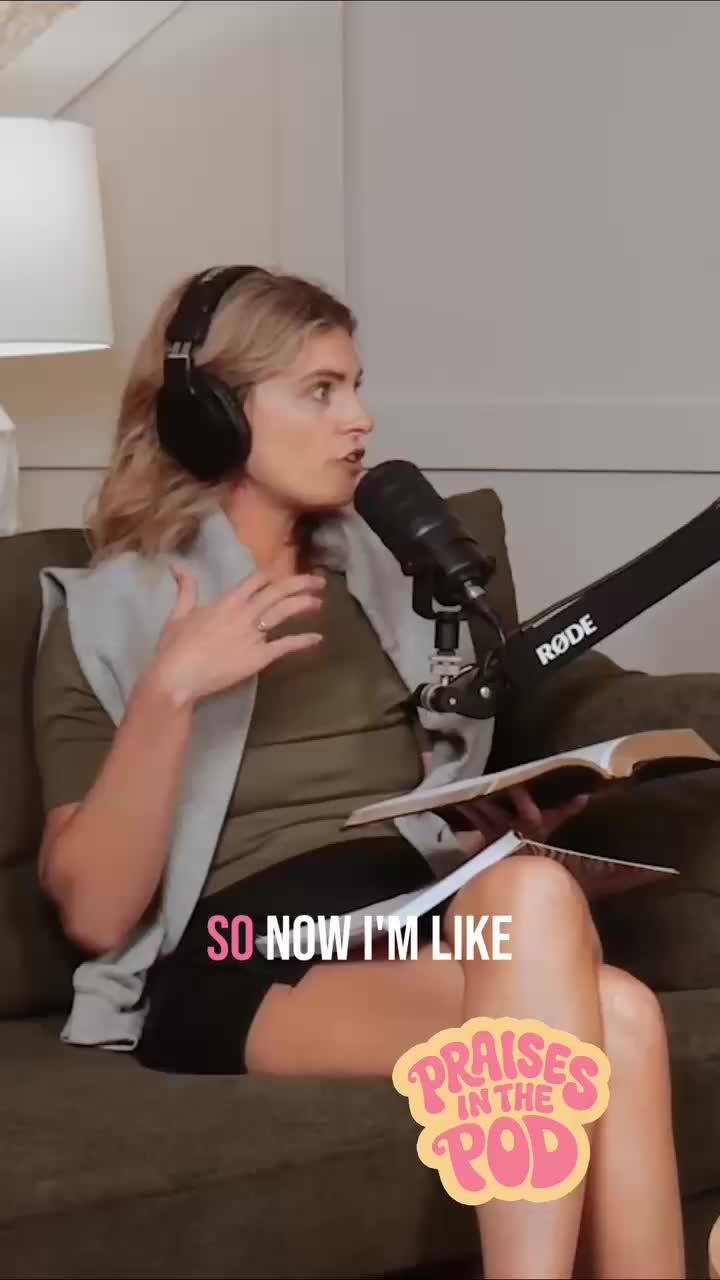 @Alexis Brown | PraisesinthePod
