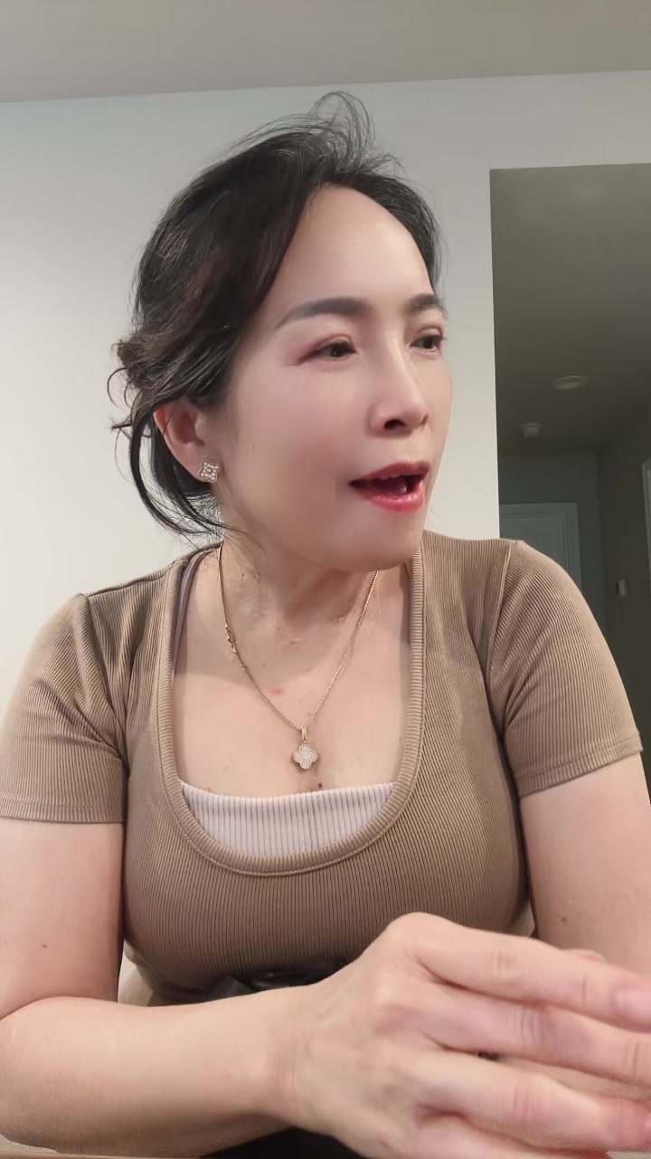 @Riêng một góc trời
