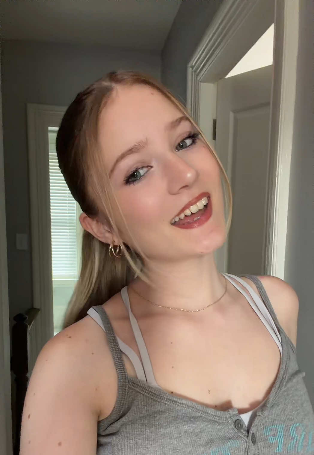 @lilyidk_
