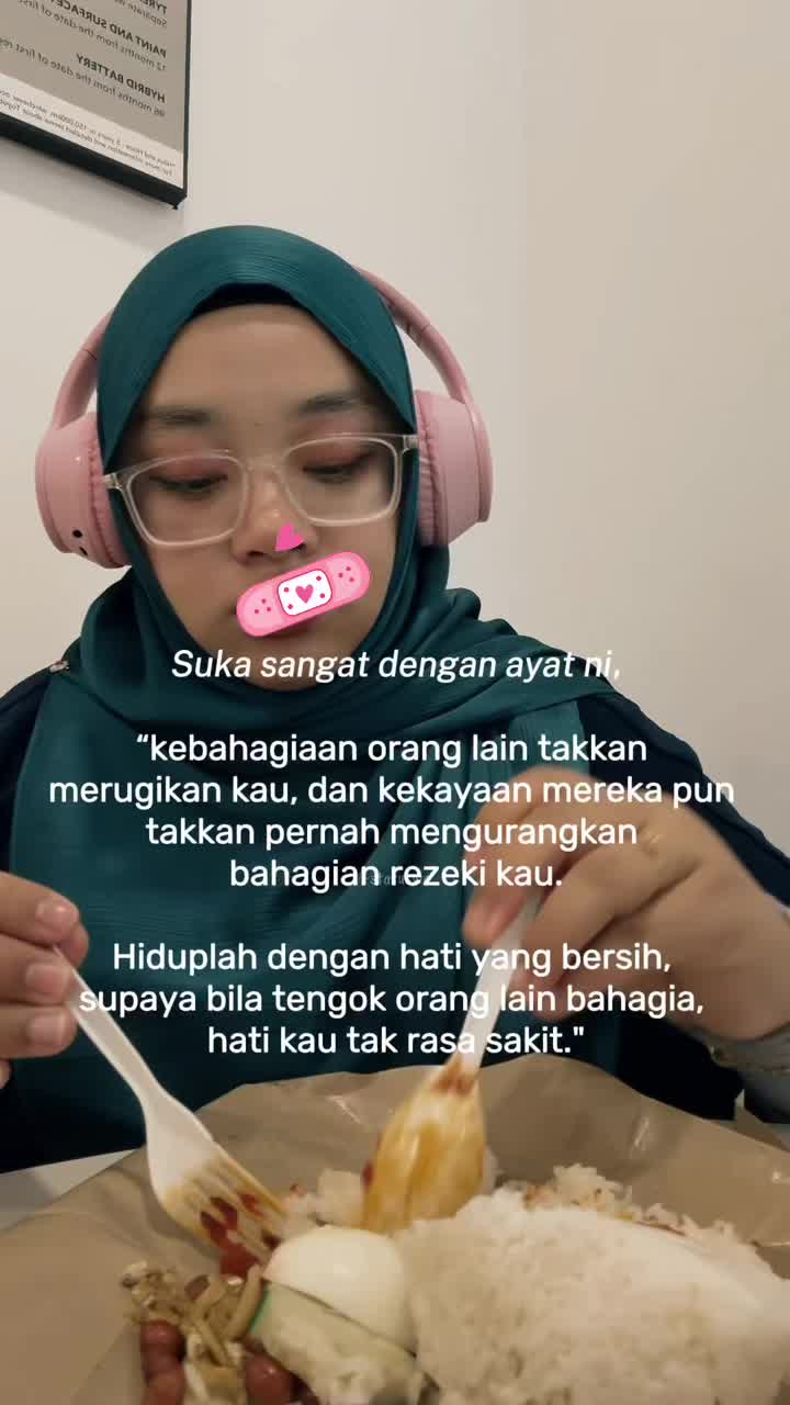 @Ukhtisis
