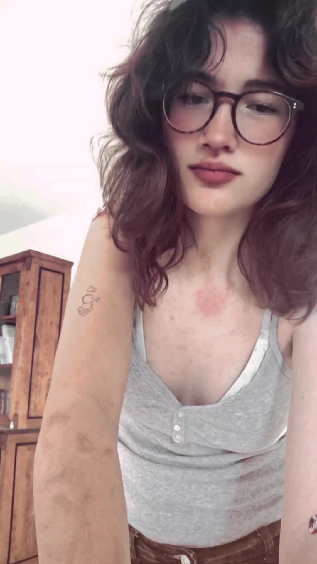 @zoeyy:3