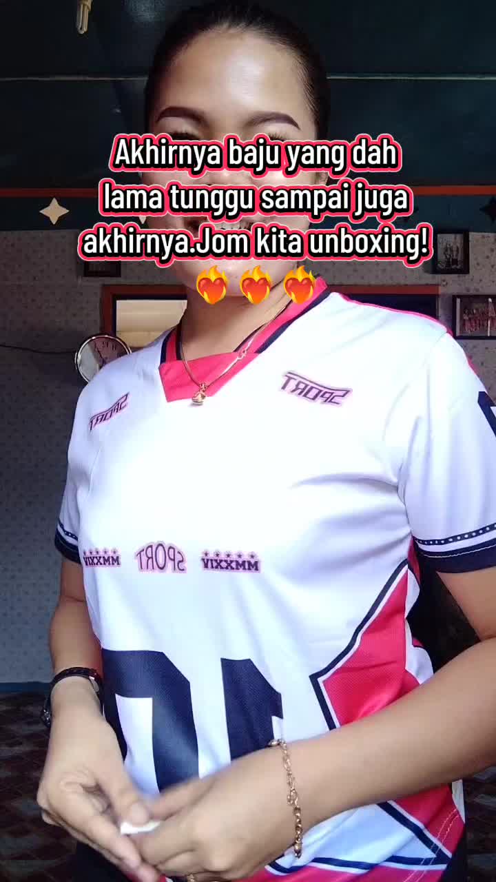 @CHAROLINE DIANA