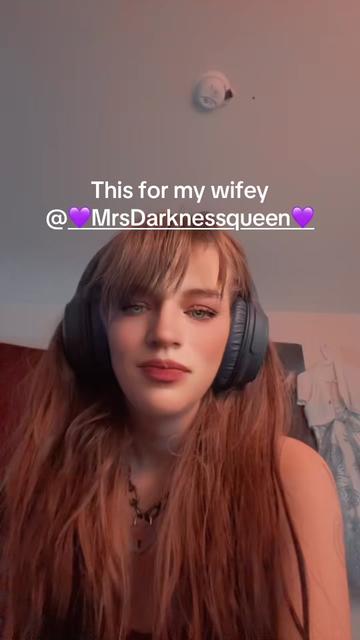 @queendarknesswolfs420