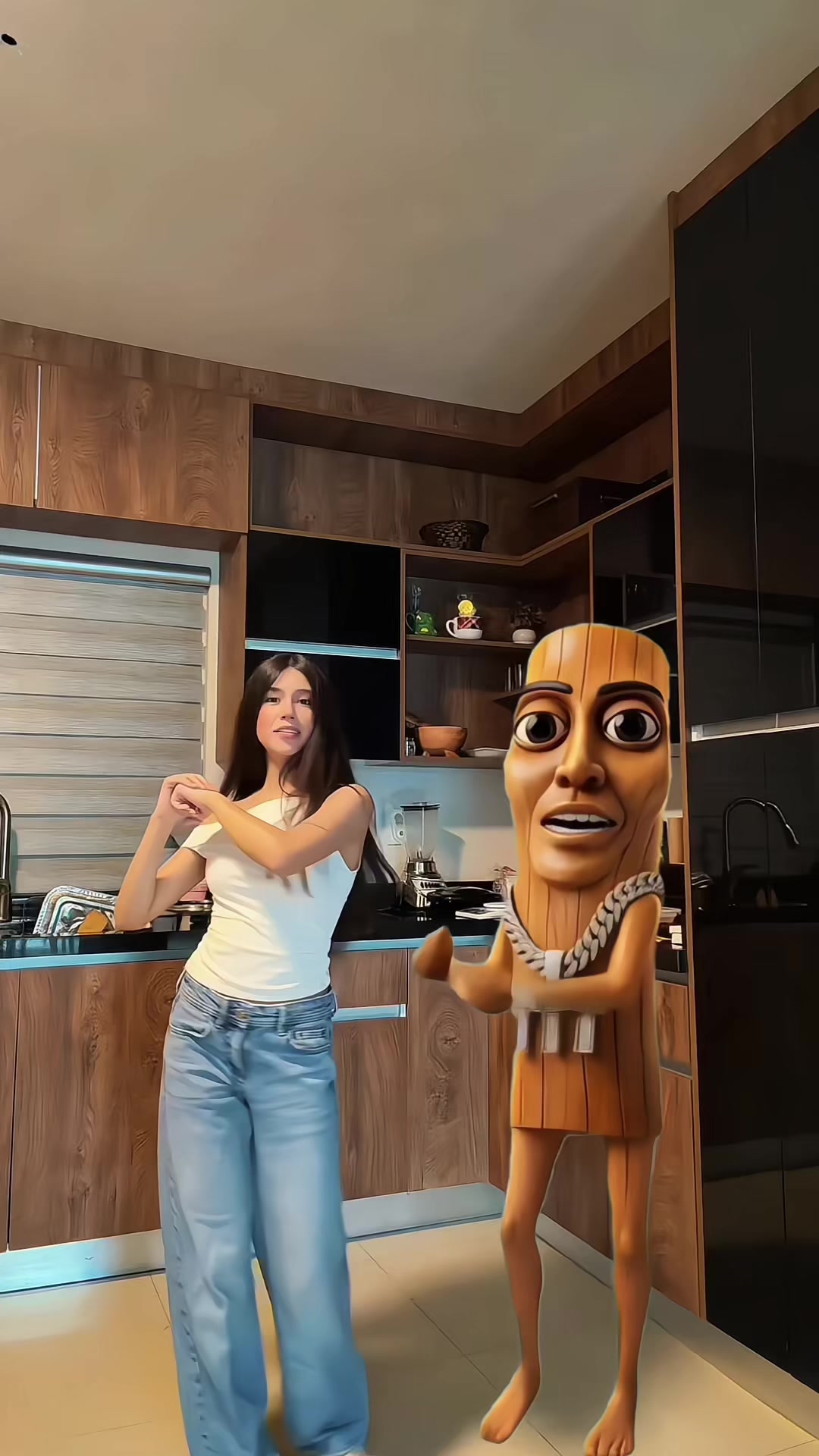 @Camila