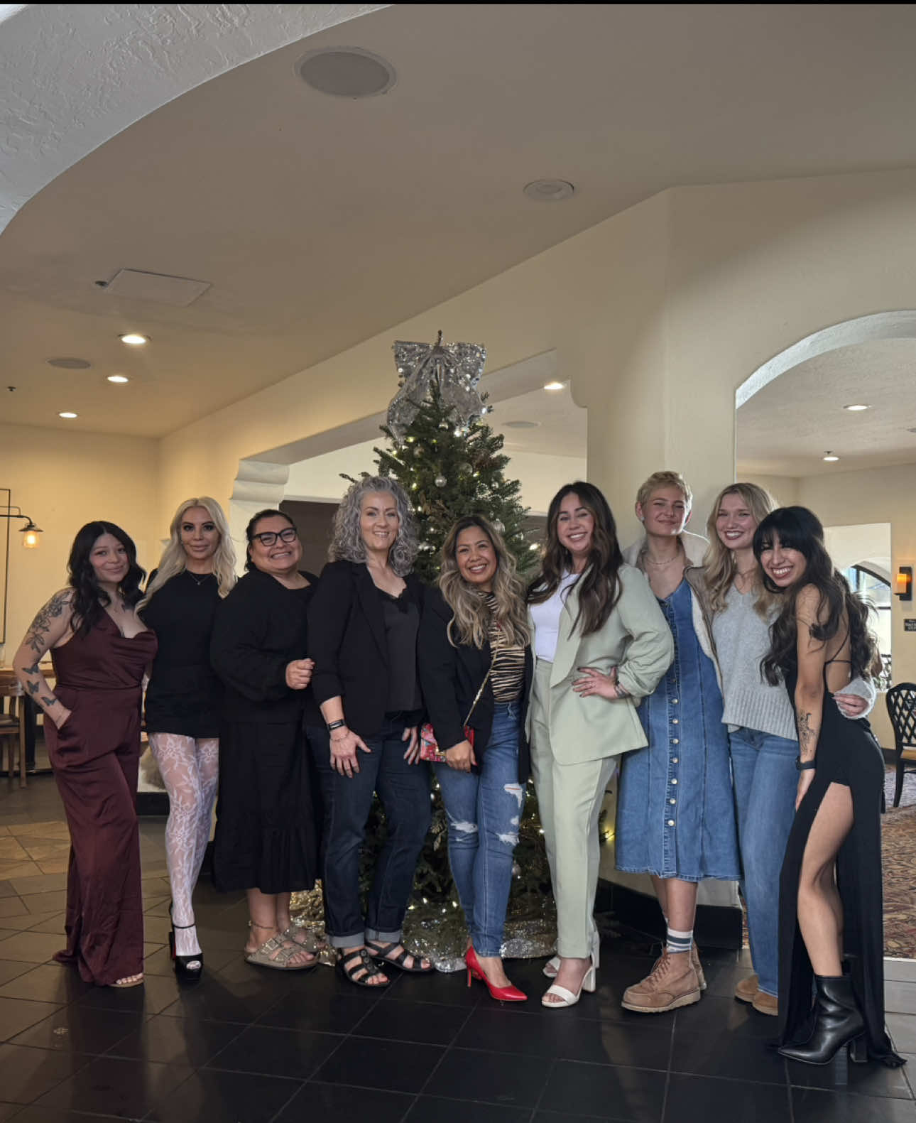 @lvlsalon