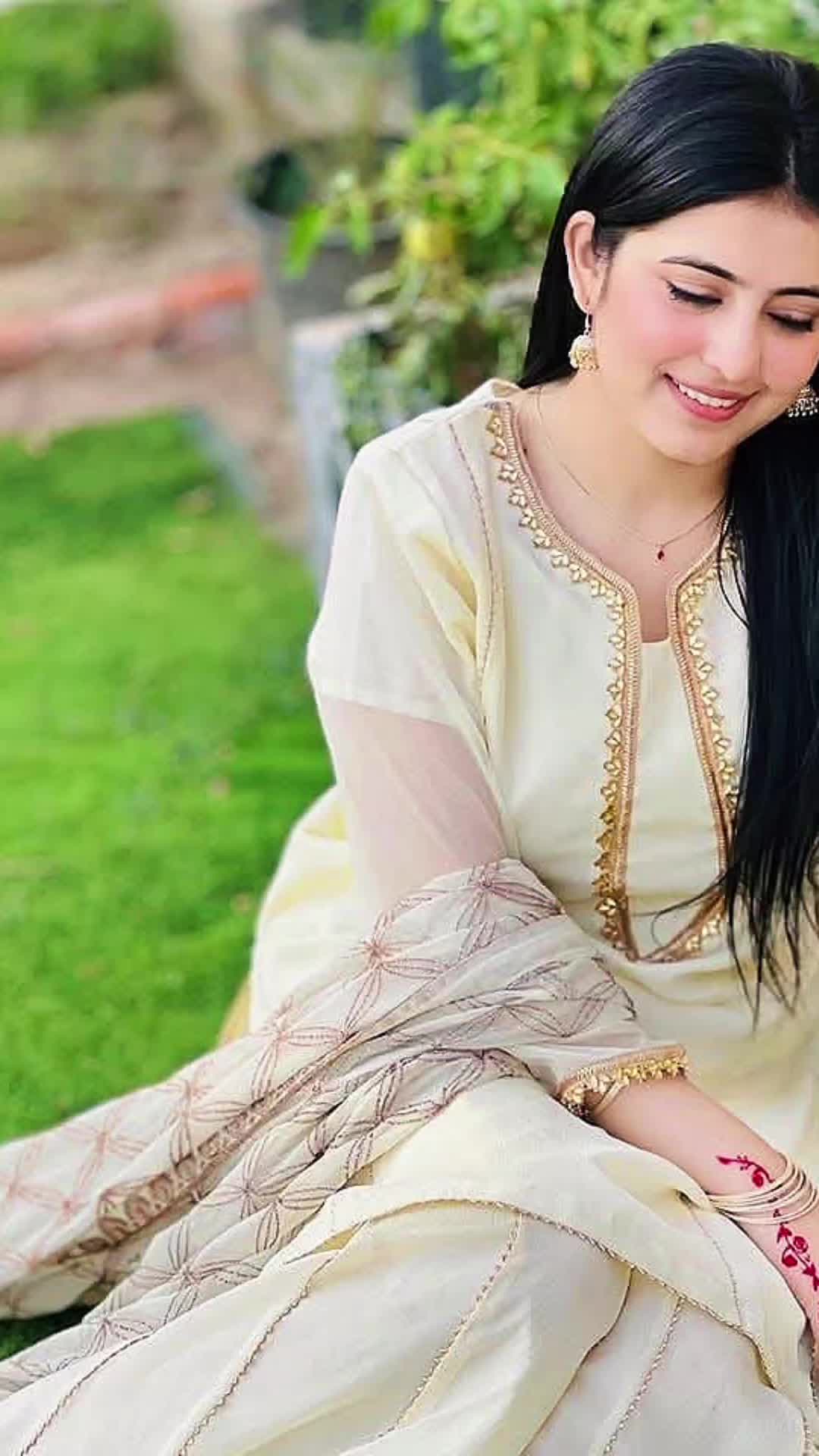 @Makhna🌼
