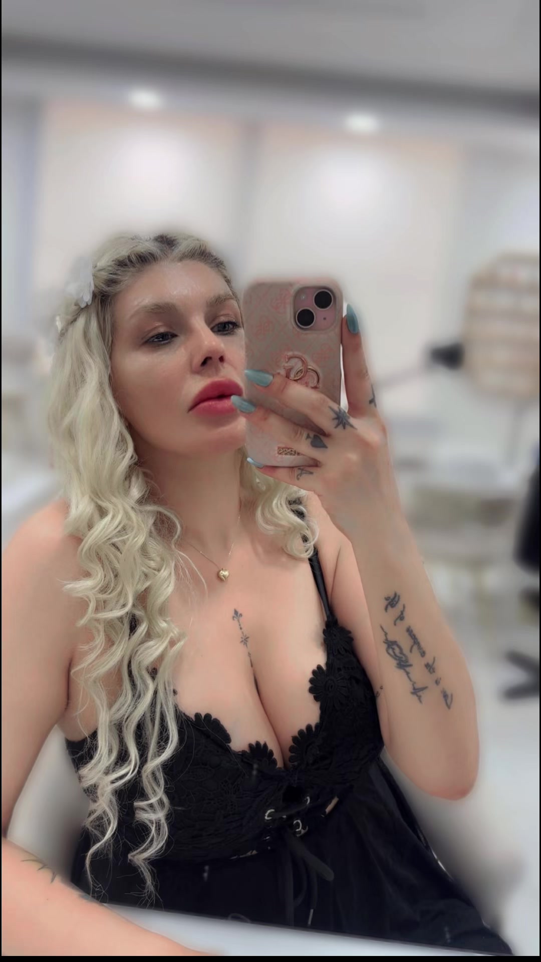 @Leramezig