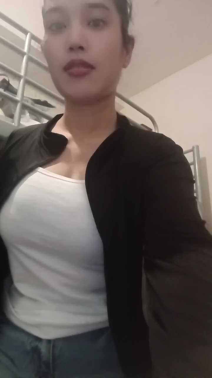 @feriarya04