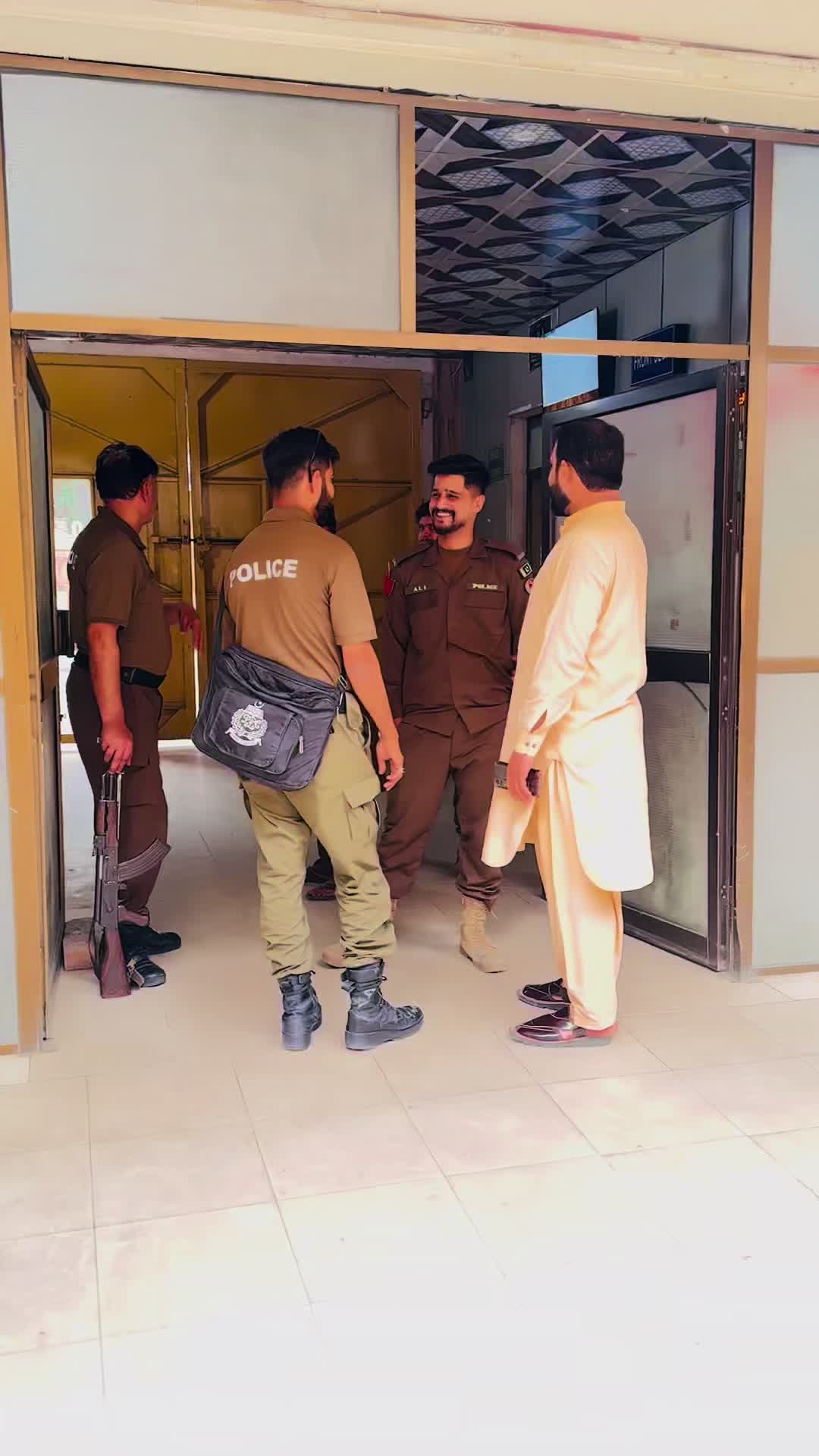 @Ali hasan🇸🇪🇵🇰